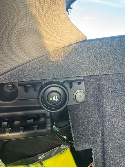 BMW 320d 15 of 15