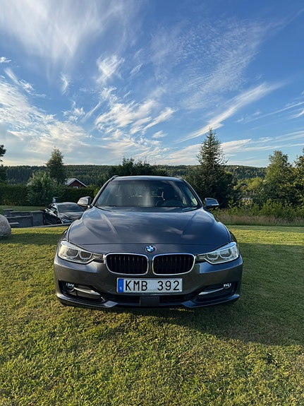 BMW 320d 5 of 15