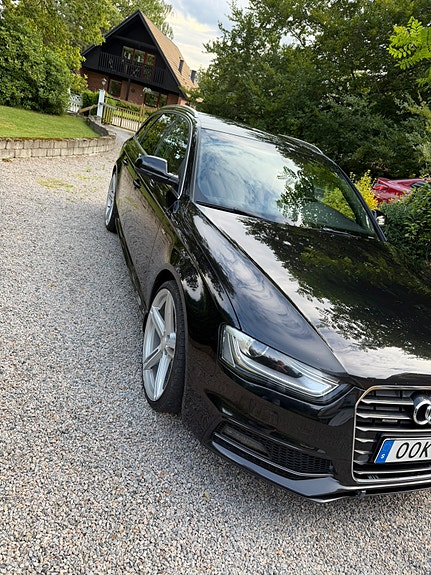 Audi A4 3 of 5
