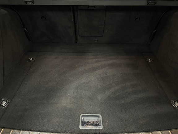 Porsche Cayenne S 13 of 20