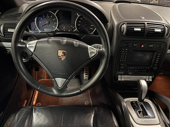 Porsche Cayenne S 7 of 20