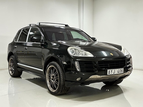Porsche Cayenne S 17 of 20