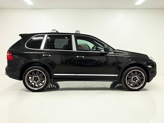 Porsche Cayenne S 18 of 20