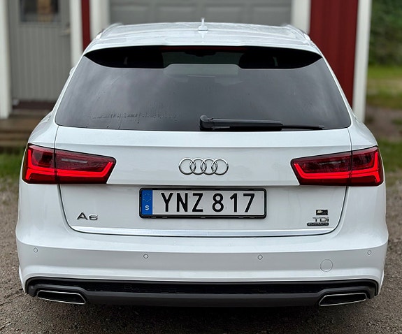 Audi A6 8 of 30