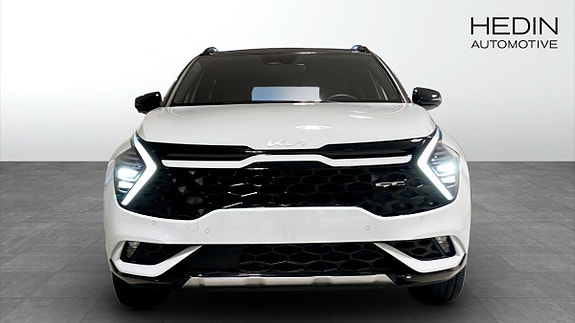 Kia Sportage 2 of 5