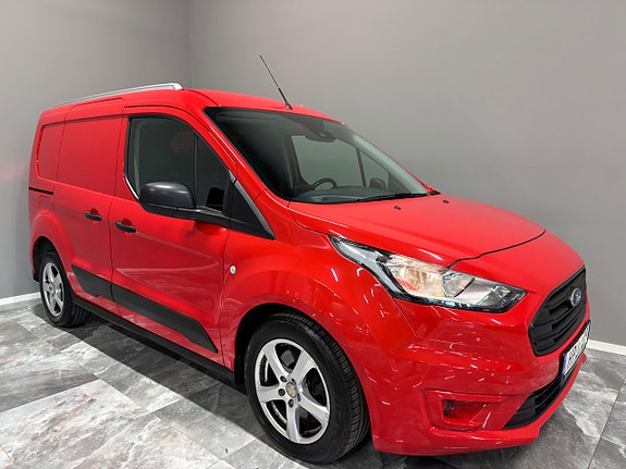 Ford Transit Connect 11 of 23