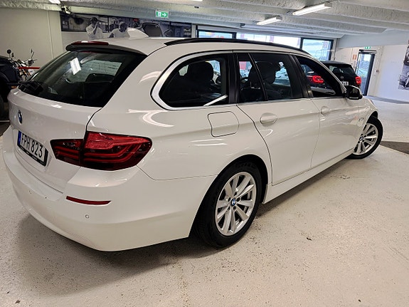 BMW 520d 3 of 22