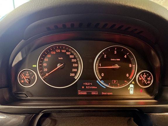 BMW 520d 14 of 22