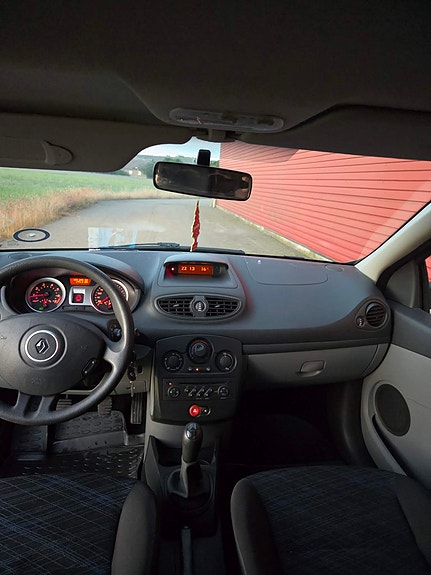 Renault Clio 4 of 5