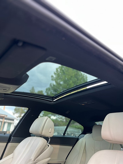 BMW 640i 9 of 18