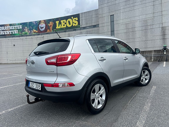 Kia Sportage 2 of 5