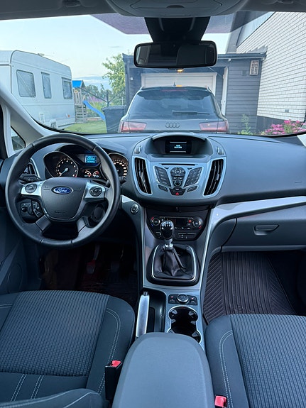Ford C-Max 4 of 6