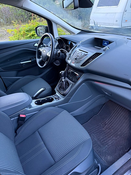 Ford C-Max 3 of 6