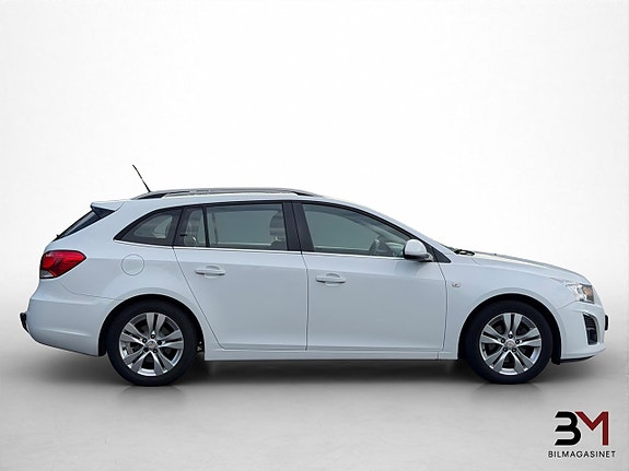 Chevrolet Cruze 7 of 20