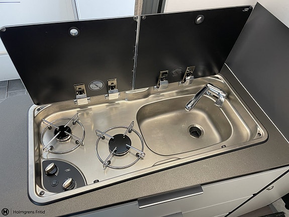 Adria Twin 640 SGX Pop up 7 of 9