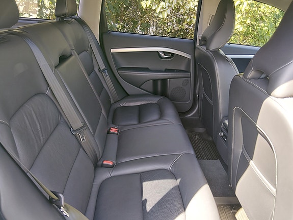Volvo XC70 5 of 5