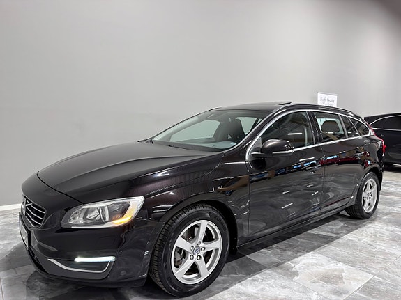 Volvo V60 4 of 5