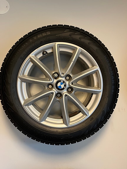 BMW 218i 6 of 6