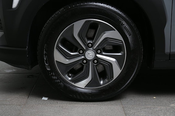 Hyundai Kona 7 of 29