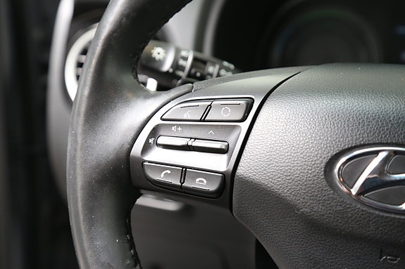 Hyundai Kona 17 of 29