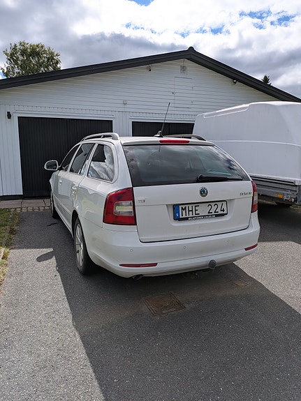 Skoda Octavia 4 of 7