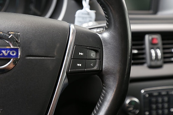 Volvo V40 13 of 23