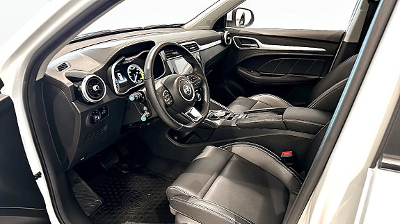 MG ZS 5 of 5