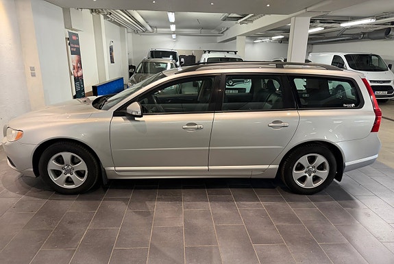 Volvo V70 9 of 19