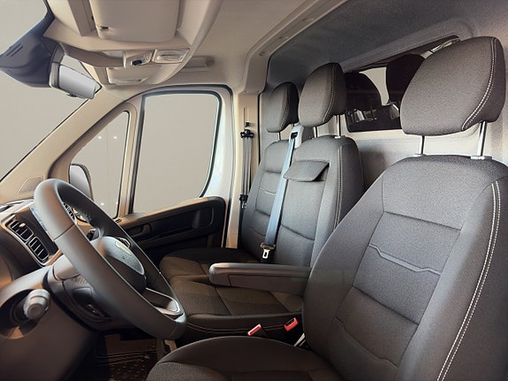 Peugeot Boxer 9 of 14