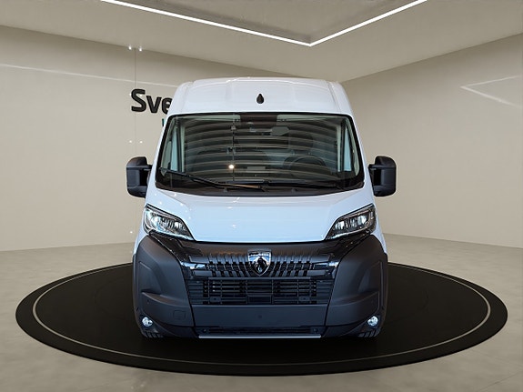 Peugeot Boxer 2 of 5