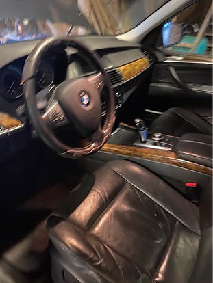 BMW X5 2 of 5