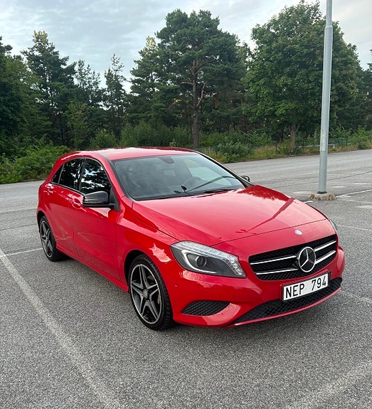 Mercedes-Benz A180 3 of 10