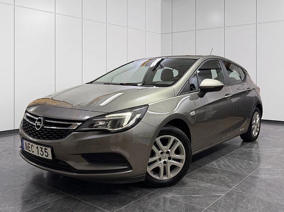 Opel Astra 9 of 16
