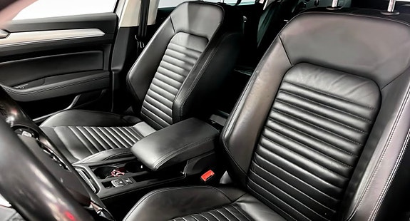 Volkswagen Passat Alltrack 6 of 8