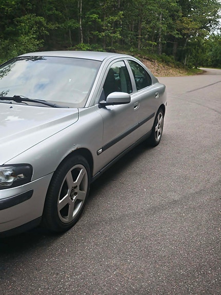 Volvo S60 5 of 5