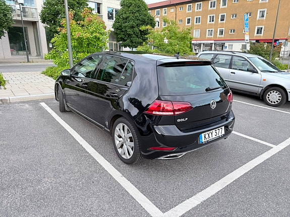 Volkswagen Golf VII 3 of 5