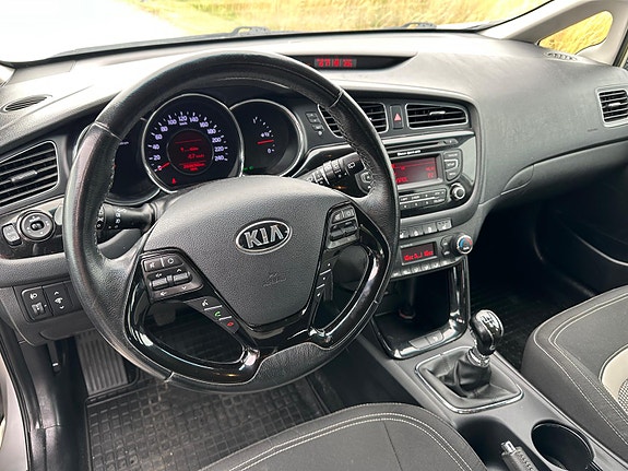 Kia Ceed 5 of 5
