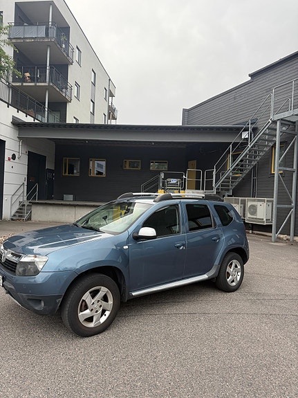Dacia Duster 2 of 8