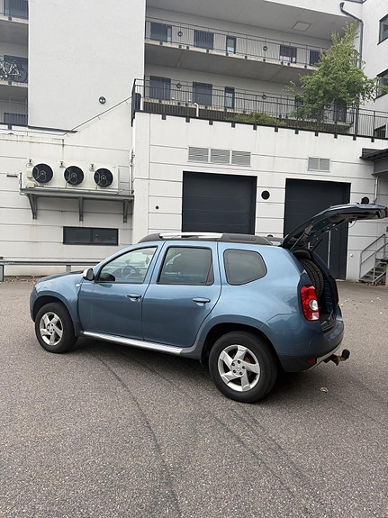 Dacia Duster 3 of 8