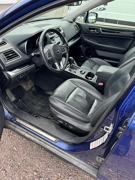 Subaru Outback 5 of 5