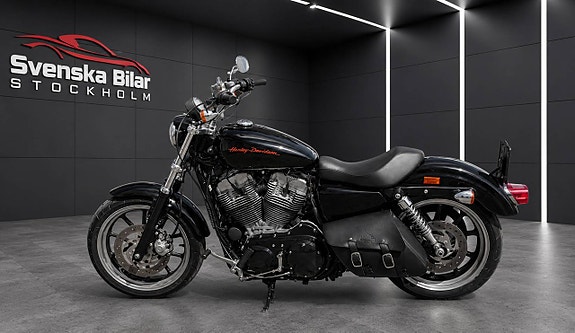 Harley-Davidson Superlow Evolution V-Twin 883 cc 3 of 5