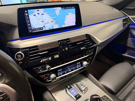 BMW 530i 18 of 30