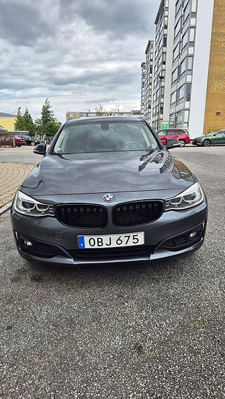 BMW 320d 5 of 5