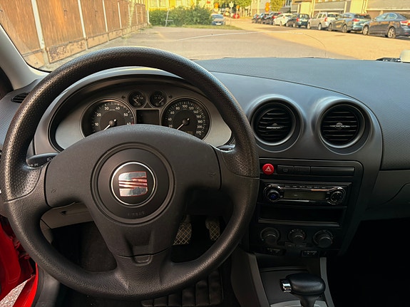 Seat Ibiza 5 of 5