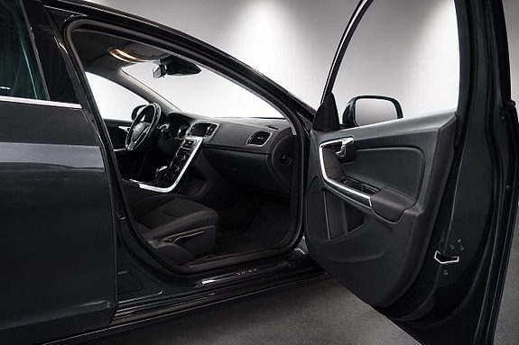 Volvo S60 9 of 20
