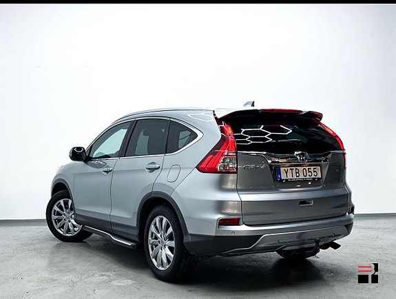 Honda CR-V 2 of 5