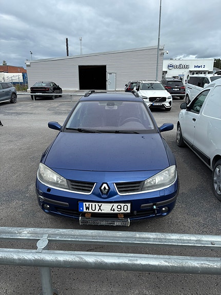 Renault Laguna 3 of 5