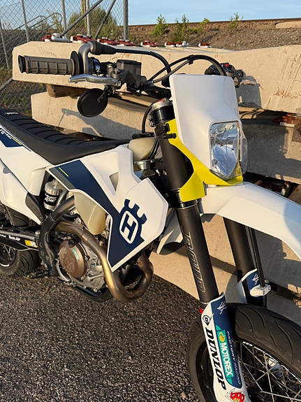 Husqvarna FE 450 5 of 6