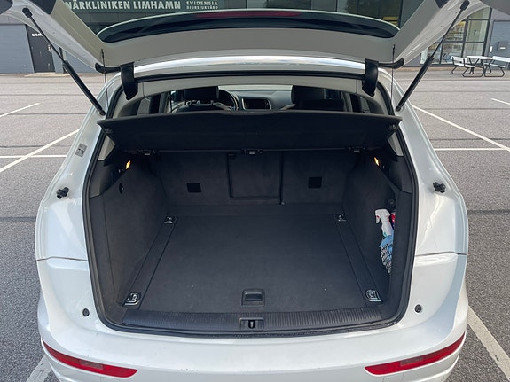 Audi Q5 10 of 18