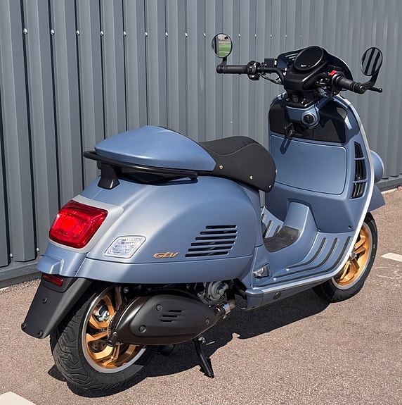 Vespa GTV Officina 8 6 of 7